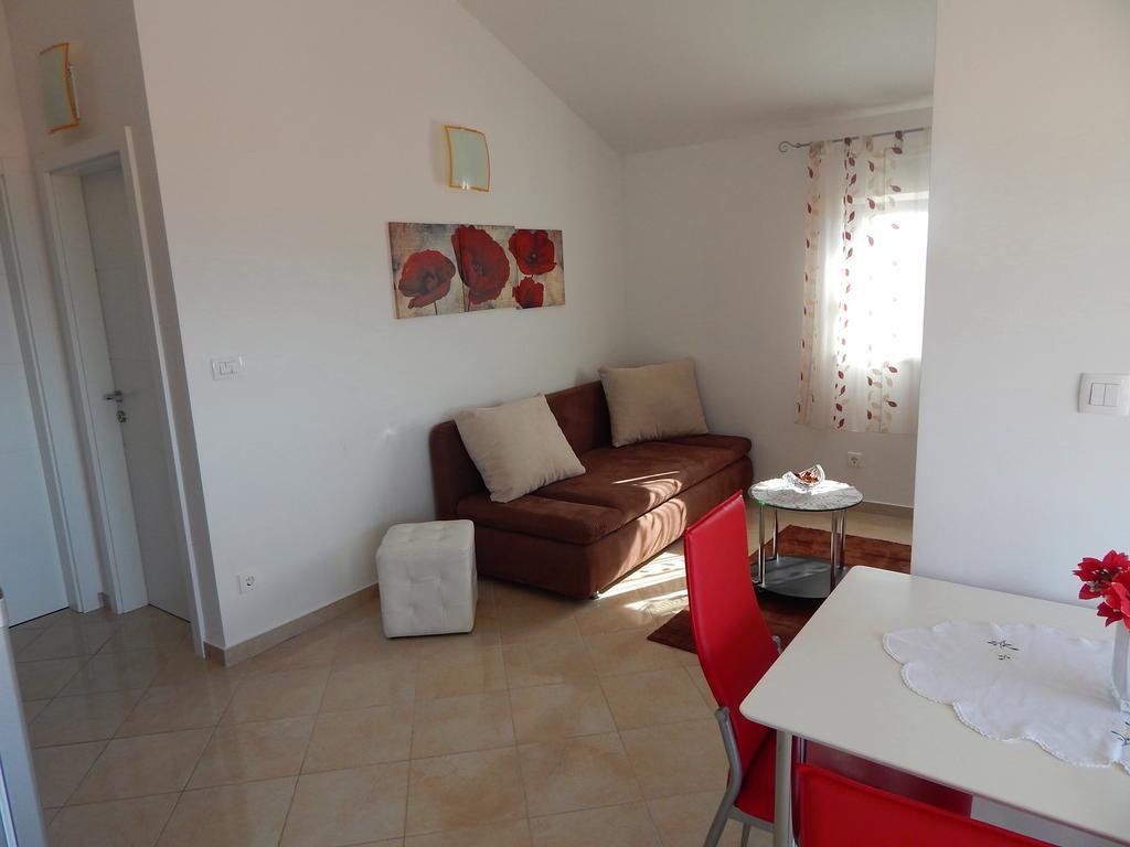 Apartments Linda Trogir Szoba fotó